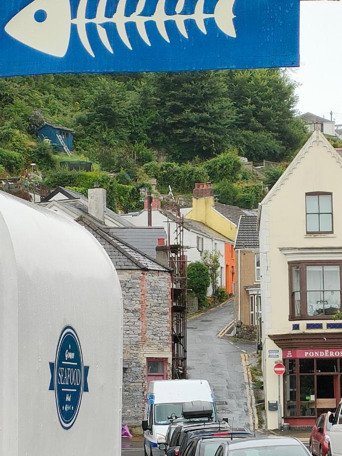 Fishermen'S Cottage With Log Burner, 2 Bathrooms & Sea Views From Garden Terraces The Mumbles Exterior photo